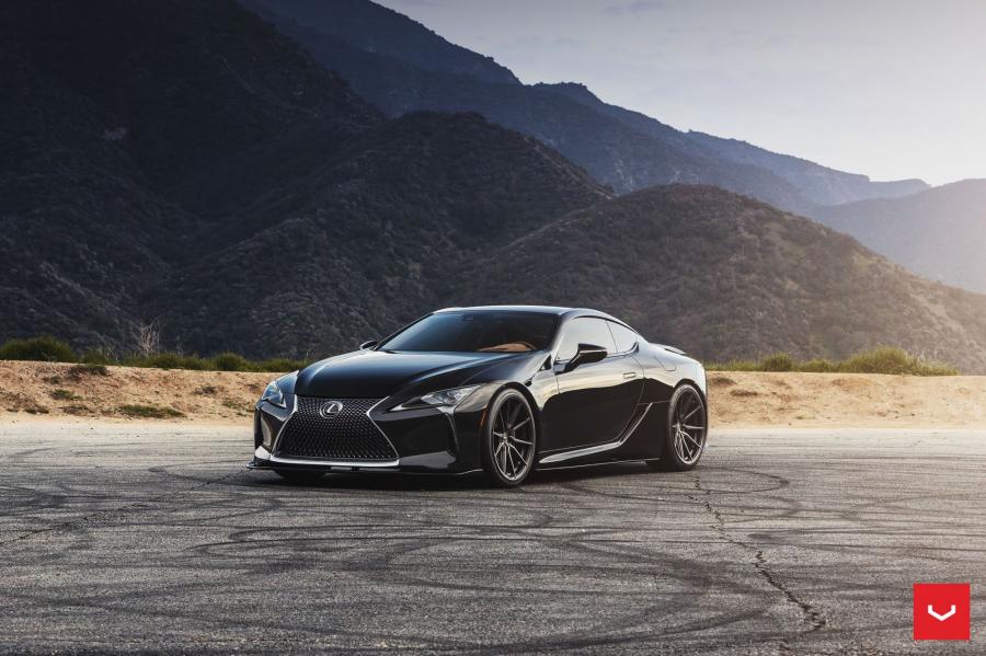  Lexus LC500 Obsidian on Vossen Wheels (HF-3) 2019 года  (фото 4 из 16)